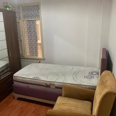 Bakirkoy House In Front Of Capacity Mall And Carousel Mall * Provincia di Istanbul